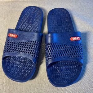 Slippers Summer Beach Sandals. Size 8-9